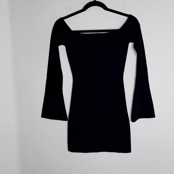 NWOT Princess Polly Mini Dress sz 4 US Black Bell Sleeve Bodycon Stretch - Picture 3 of 13